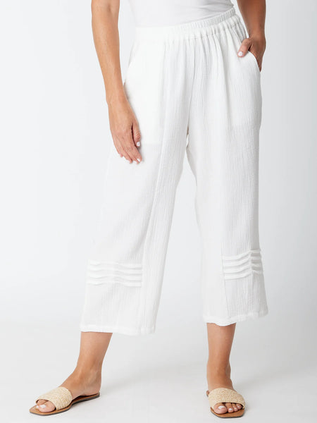 Cotton Pintuck 3/4 Pant - White