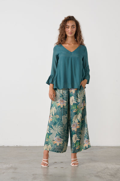 V-Neck Ruffle Sleeve Blouse - Green